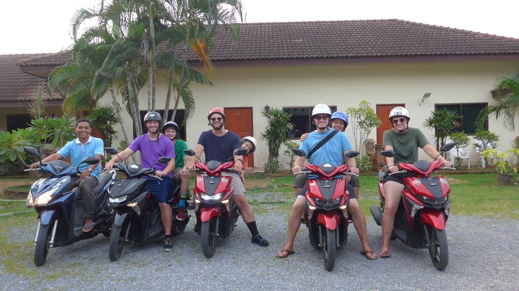 Forum House Hotel Krabi town Esterno foto