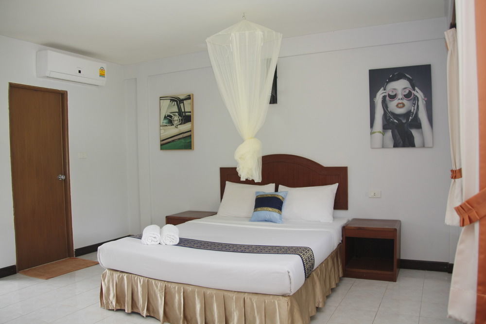 Forum House Hotel Krabi town Esterno foto