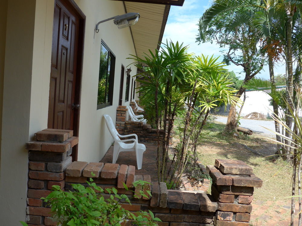Forum House Hotel Krabi town Esterno foto