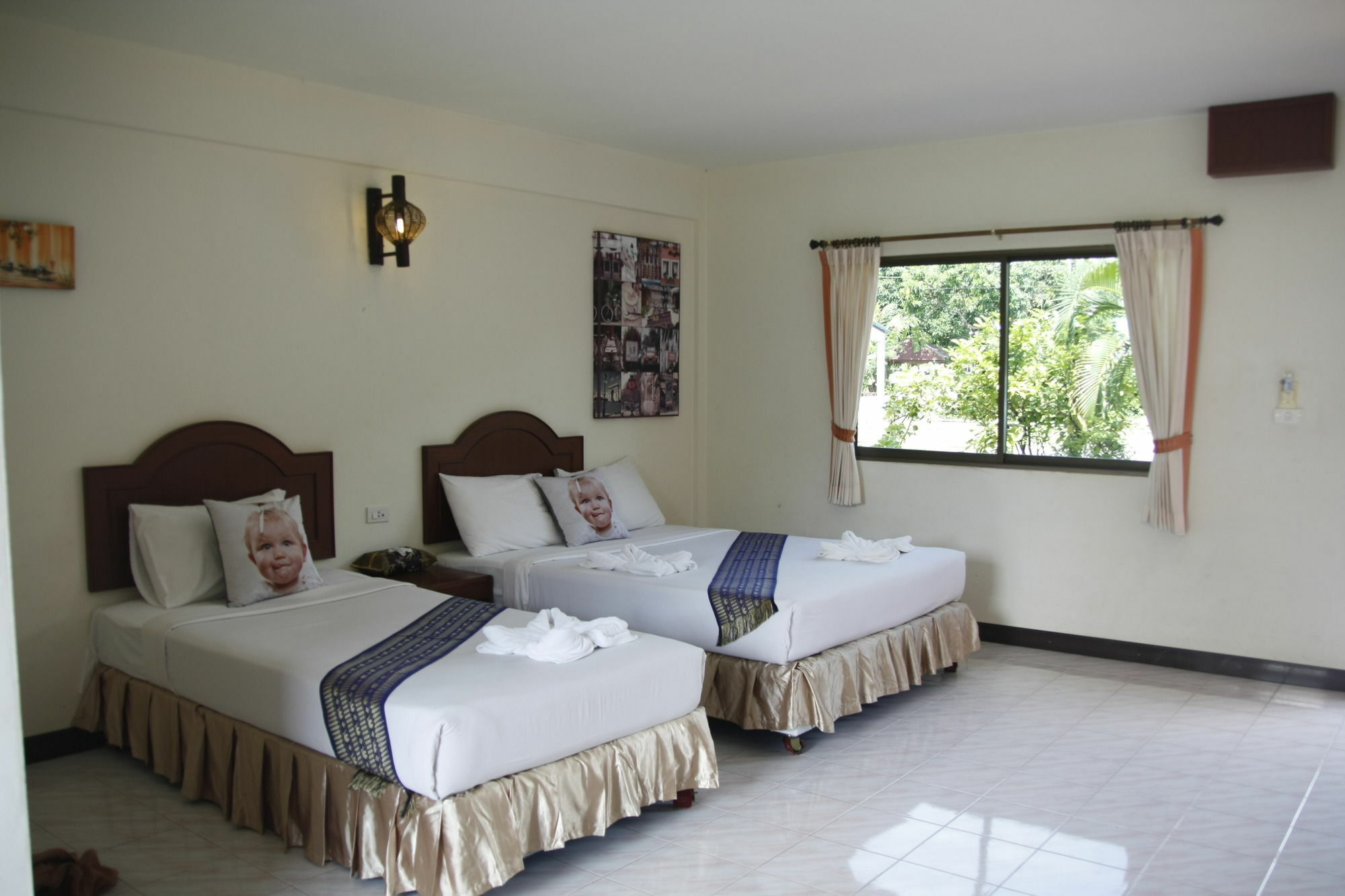 Forum House Hotel Krabi town Esterno foto