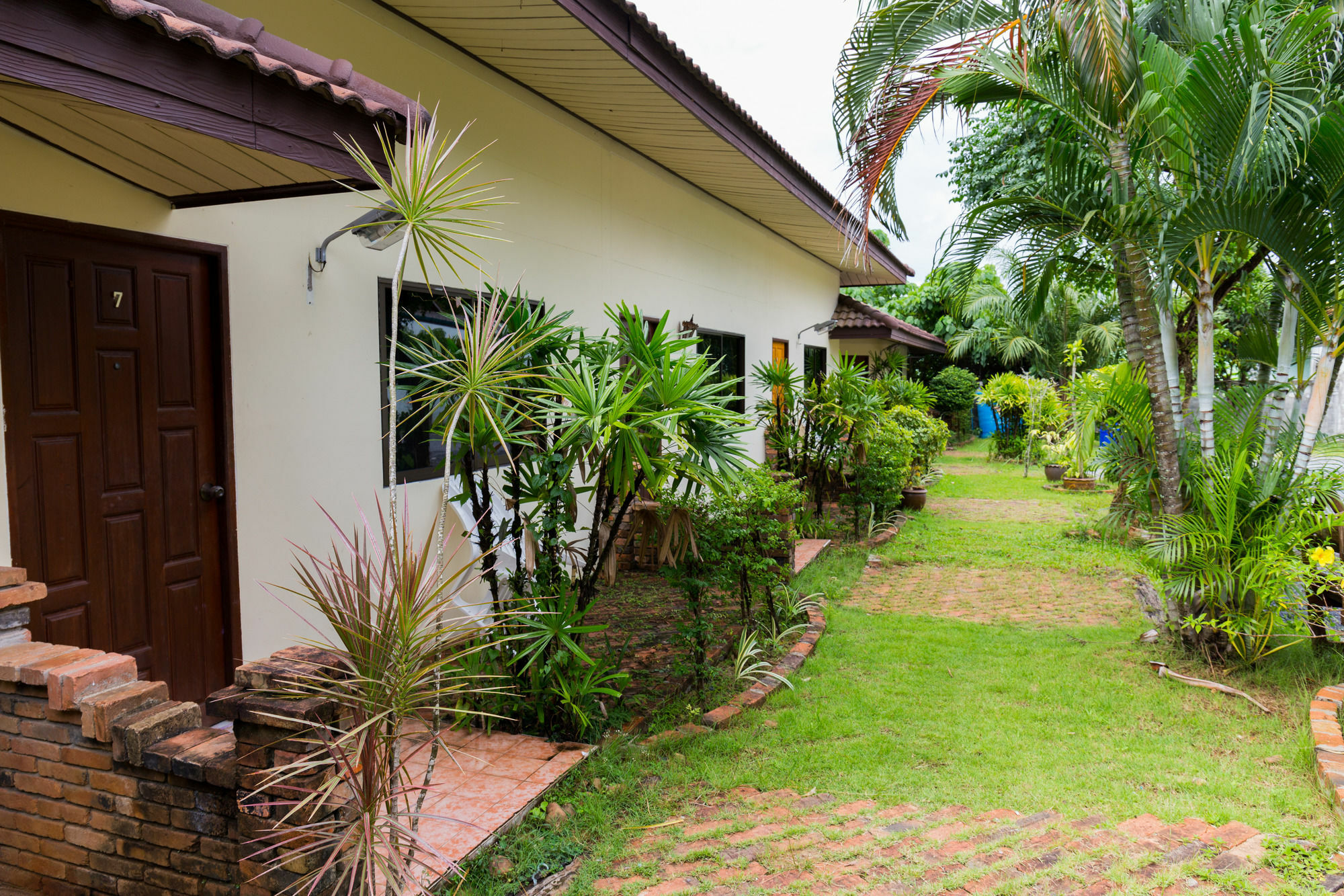 Forum House Hotel Krabi town Esterno foto